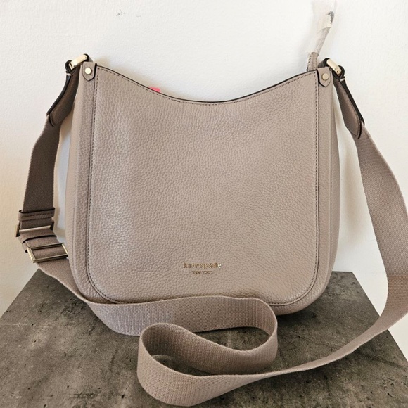 Kate Spade Crossbody - Picture 2 of 6